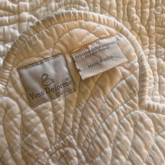 Yves Delorme Bedding Yves Delorme White Bedspread Quilt Queen